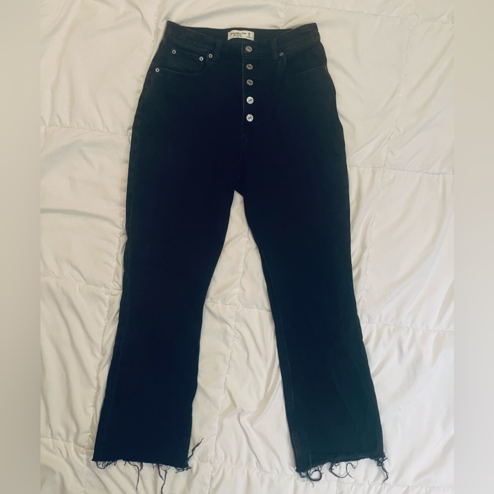 Abercrombie & Fitch Curve Kick Flare Jeans